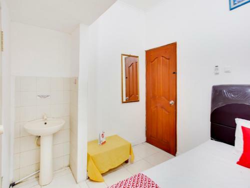 Hotel Oyo 3725 Sisca Guest House