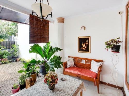 Hotel Oyo 3725 Sisca Guest House