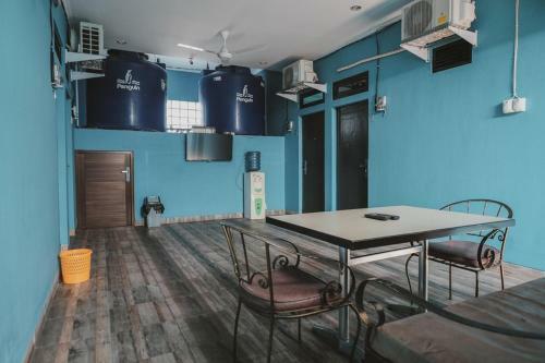 Hostal Reddoorz Near Rsud Koja