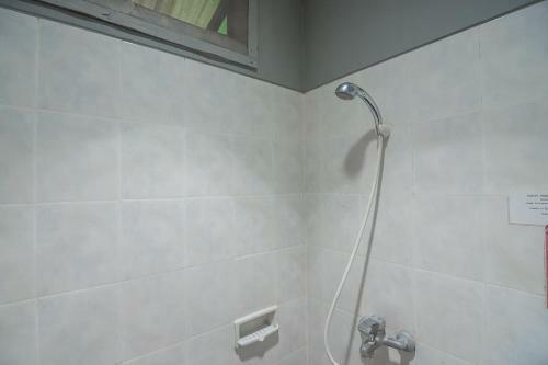 Hostal Reddoorz Near Undip Pleburan 2