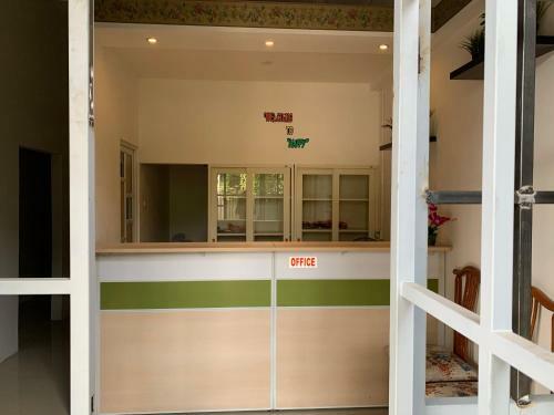 Hostal Happy Inn Puspo