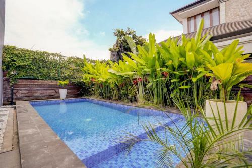 Hotel Oyo 90212 Damar Gendjreng