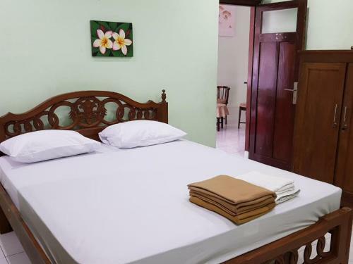 Hostal Embe Pitoe Syariah Gejayan