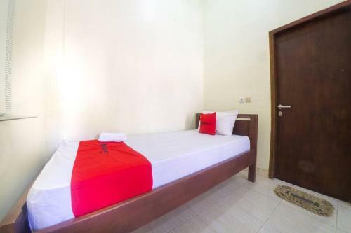 Hostal Reddoorz Near Nusa Cendana University