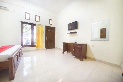 Hostal Reddoorz Near Nusa Cendana University