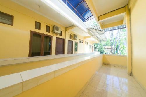 Hostal Reddoorz Near Nusa Cendana University