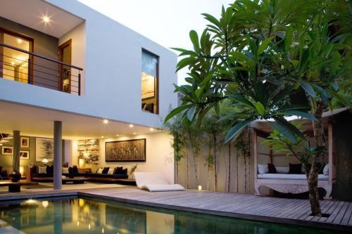 Luxury 2 Bedroom Villa With Private Pool, Bali Villa 1148