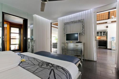 Luxury 2 Bedroom Villa With Private Pool, Bali Villa 1142