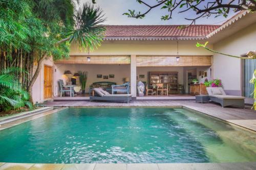 5 Star Villa For Rent In Bali, Bali Villa 2021