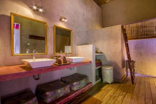 5 Star Villa For Rent In Bali, Bali Villa 2021
