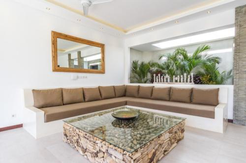 Luxury 3 Bedroom Villa With Private Pool, Bali Villa 1157