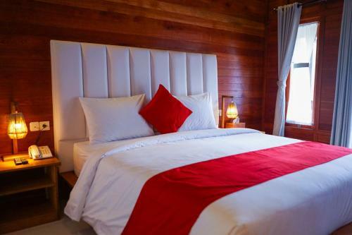 La'villaris Hotel & Resto