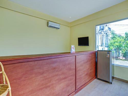 Hotel Oyo 90261 Spring Residence