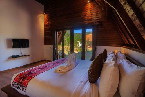 Hostal Tanjung Lima Villas Labuan Bajo