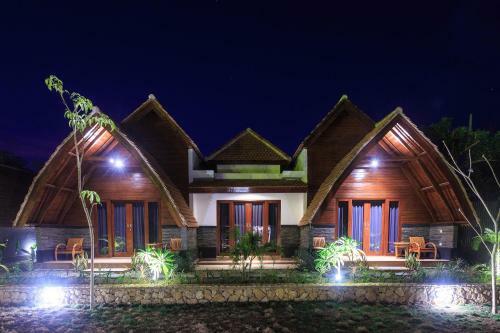 Hostal Tanjung Lima Villas Labuan Bajo