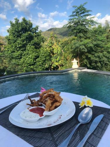 Hostal Tanjung Lima Villas Labuan Bajo