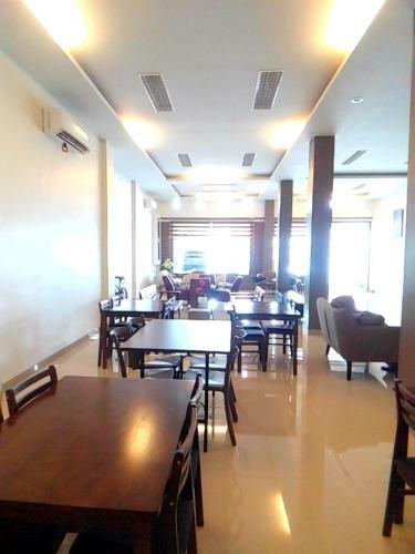 Amoda Hotel & Cafe