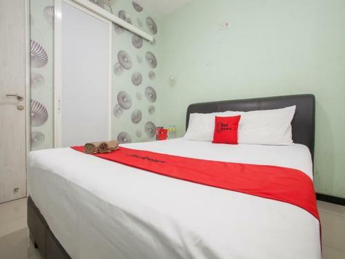 Hostal Reddoorz @ Raya Tidar