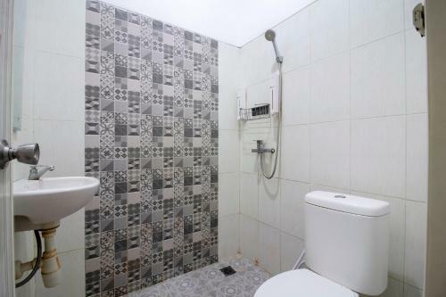 Oyo 3283 Bwalk Hotel