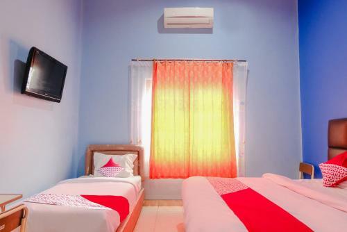 Hotel Oyo 778 Guest House Amalia Malang