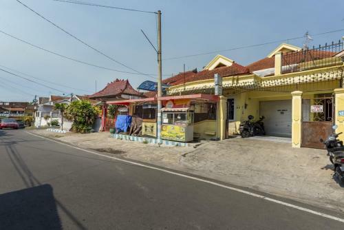 Hostal Koolkost @ Jalan Candi Agung