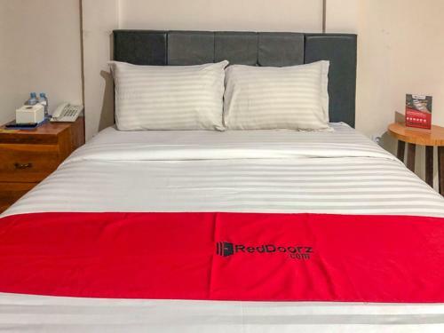 Hotel Reddoorz Syariah @ Jalan Buring Malang