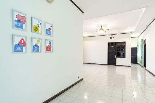 Hotel Oyo Life 2843 Raz House Syariah