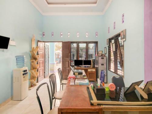 Hotel Spot On 90356 Gmmo Homestay