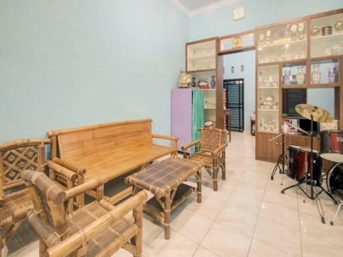 Hotel Spot On 90356 Gmmo Homestay