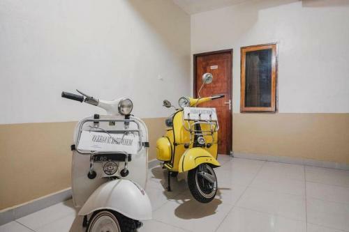 Hostal Reddoorz @ Jalan Stm Medan