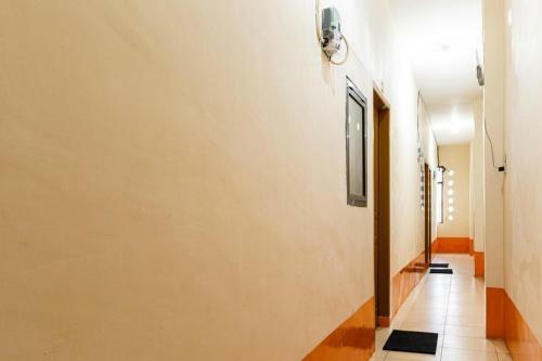 Hostal Reddoorz Syariah @ Jalan Setiabudi Medan 3