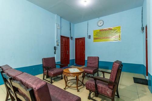 Hostal Reddoorz Syariah @ Jalan Setiabudi Medan 3