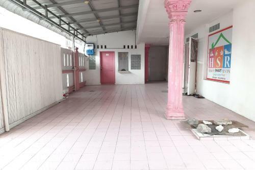 Hotel Oyo 3477 Herman Residence