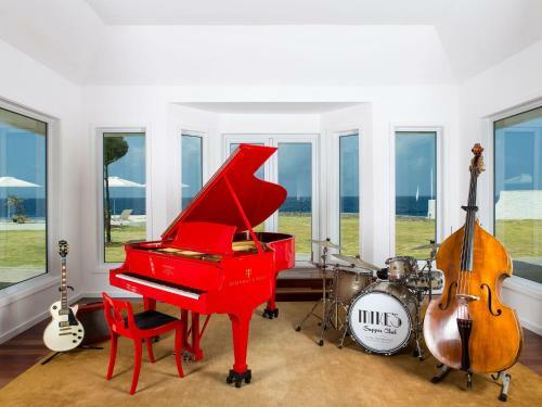 Trident Hotel