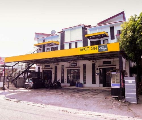 Hotel Spot On 2182 Al-ghani 2