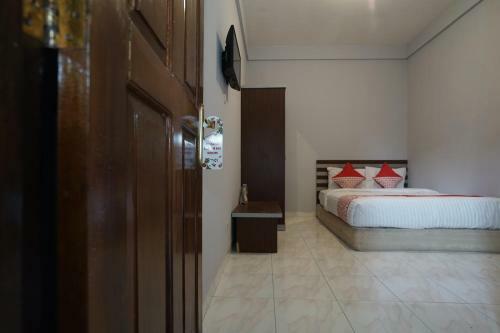Hotel Oyo 1333 Costarina