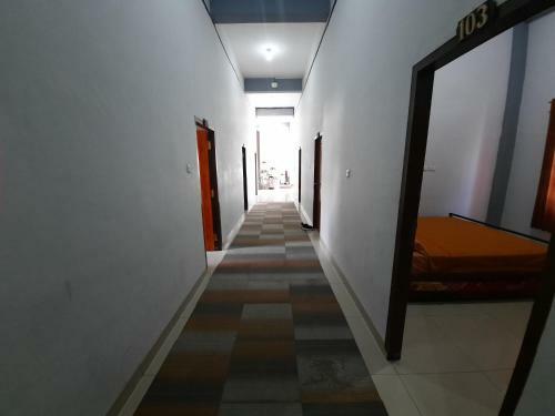 Oyo 3373 Favour Hotel