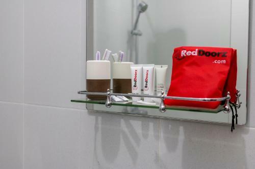 Hostal Koolkost Near Opi Mall Palembang 2 - Minimum Stay 3 Nights