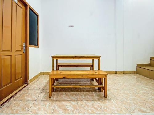 Hotel Oyo 90224 Palembang Residence