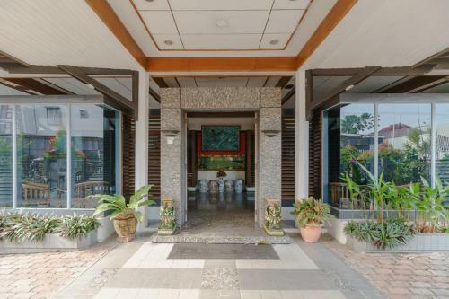Hostal Reddoorz Near Transmart Pangkal Pinang