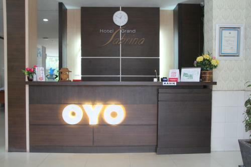 Oyo 2104 Hotel Grand Sabrina