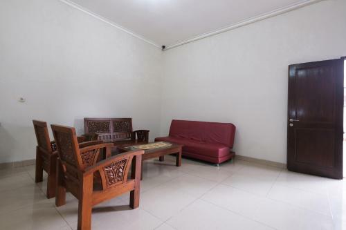 Hotel Oyo 2231 D'kost