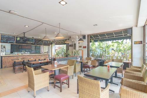 Hostal Reddoorz @ H. Agus Salim Street