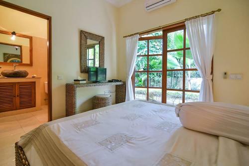 Villa Bidadari - Bali Sea Villas