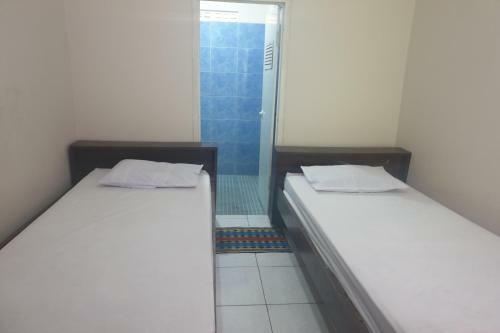 Hotel Spot On 2090 Ratna Backpacker Syariah