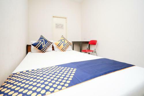 Hotel Spot On 2090 Ratna Backpacker Syariah