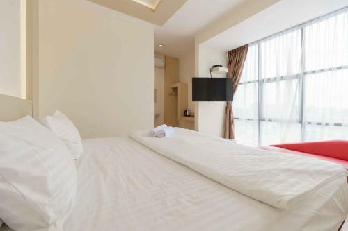 Hostal Reddoorz Plus Near Millenium Ict Centre Medan 2