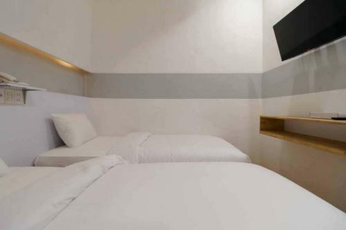 Hostal Jotel Guest House