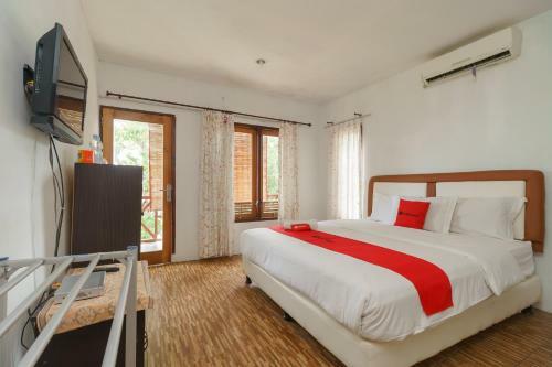 Hostal Reddoorz Syariah @ Sumur Tiga Beach Sabang