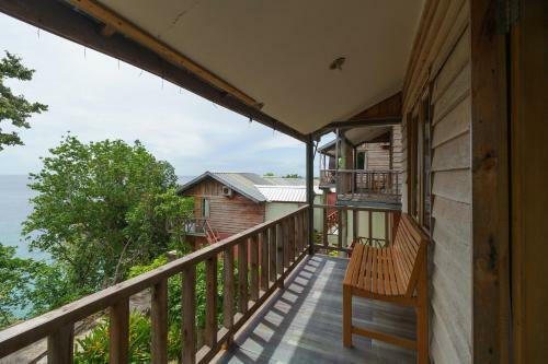 Hostal Reddoorz Syariah @ Sumur Tiga Beach Sabang